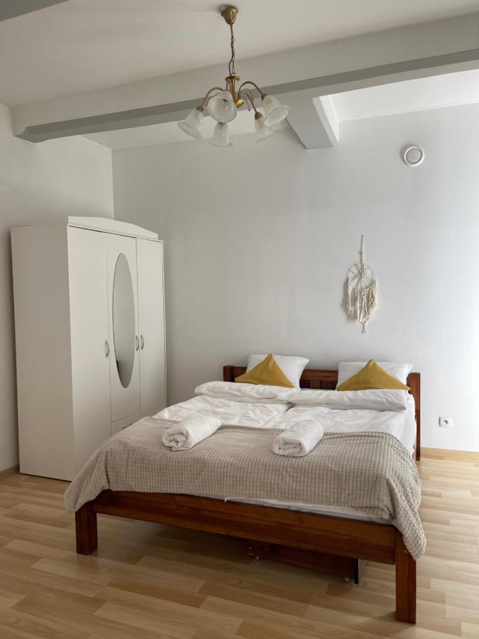 Marka Apartment 1 คราคูฟ ภายนอก รูปภาพ